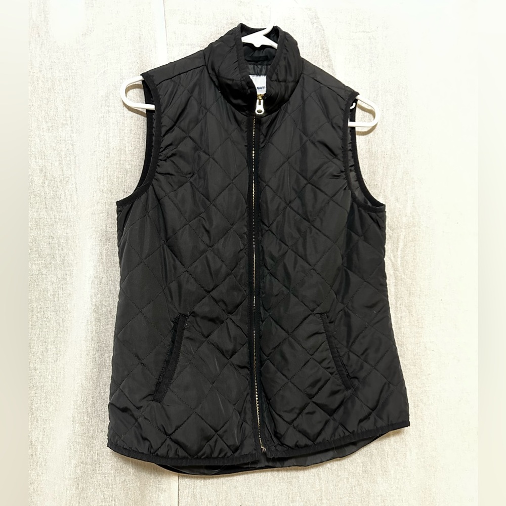 Old Navy Puffy Vest
